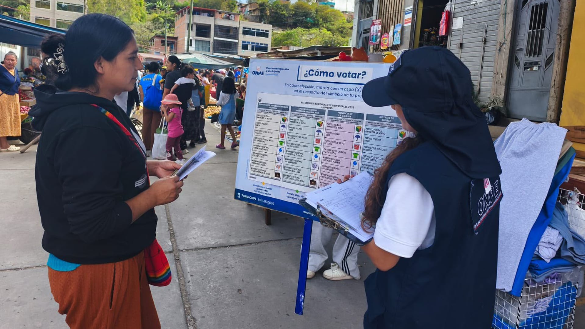 La ONPE distribuirá formatos distintos en Lima Metropolitana, el Cercado de Lima, capitales de provincia y distritos del interior del país| Foto: ONPE