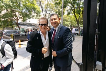 Alejandro Armenta presumió foto con