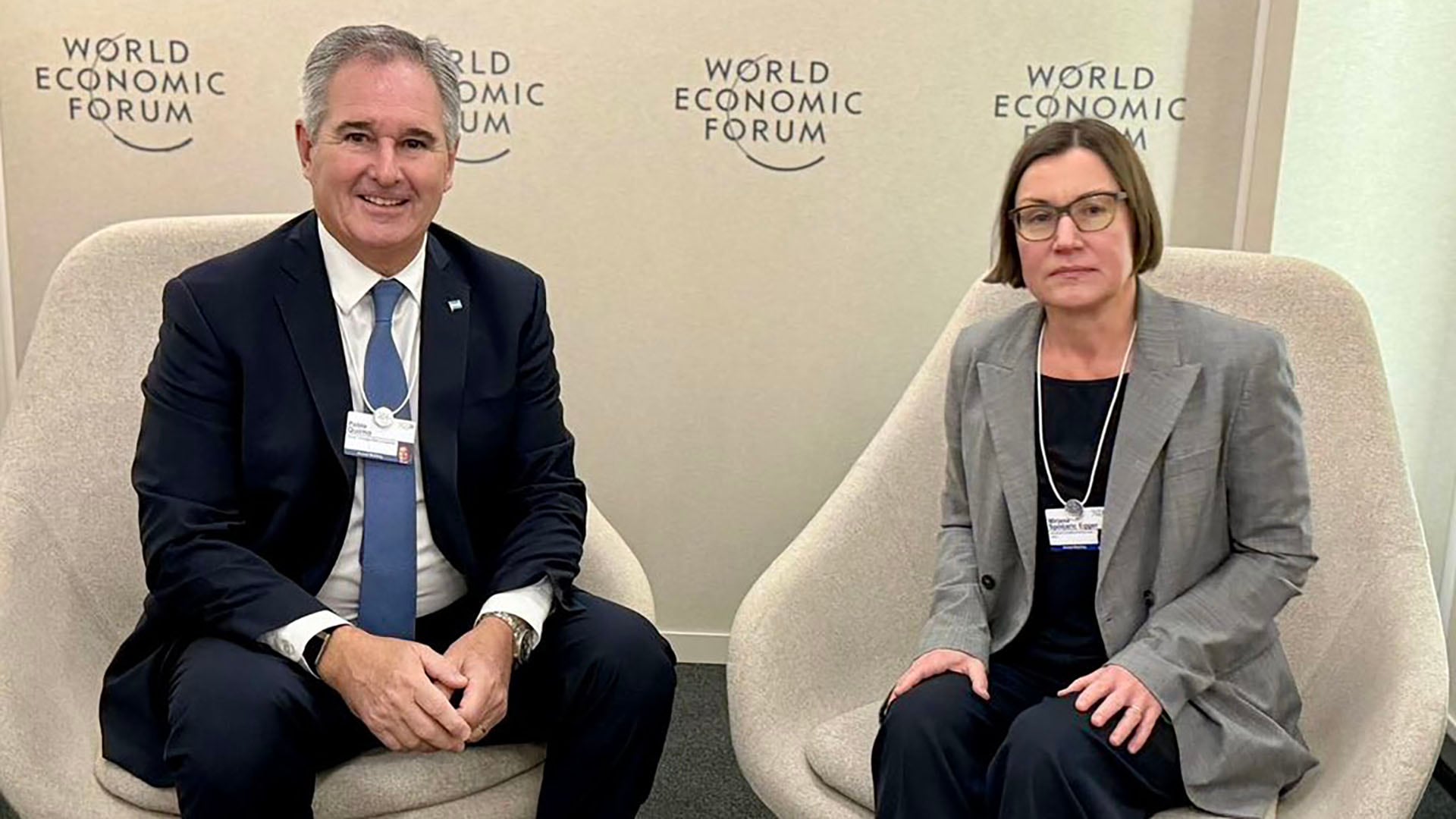 Pablo Quirno y la presidenta del Comité Internacional de la Cruz Roja, Mirjana Spoljaric