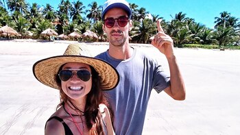 Dejaron sus trabajos, vendieron todo