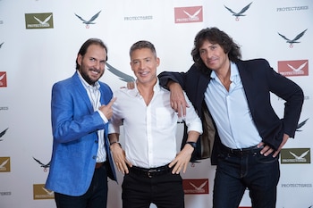 Esta serie es escrita y