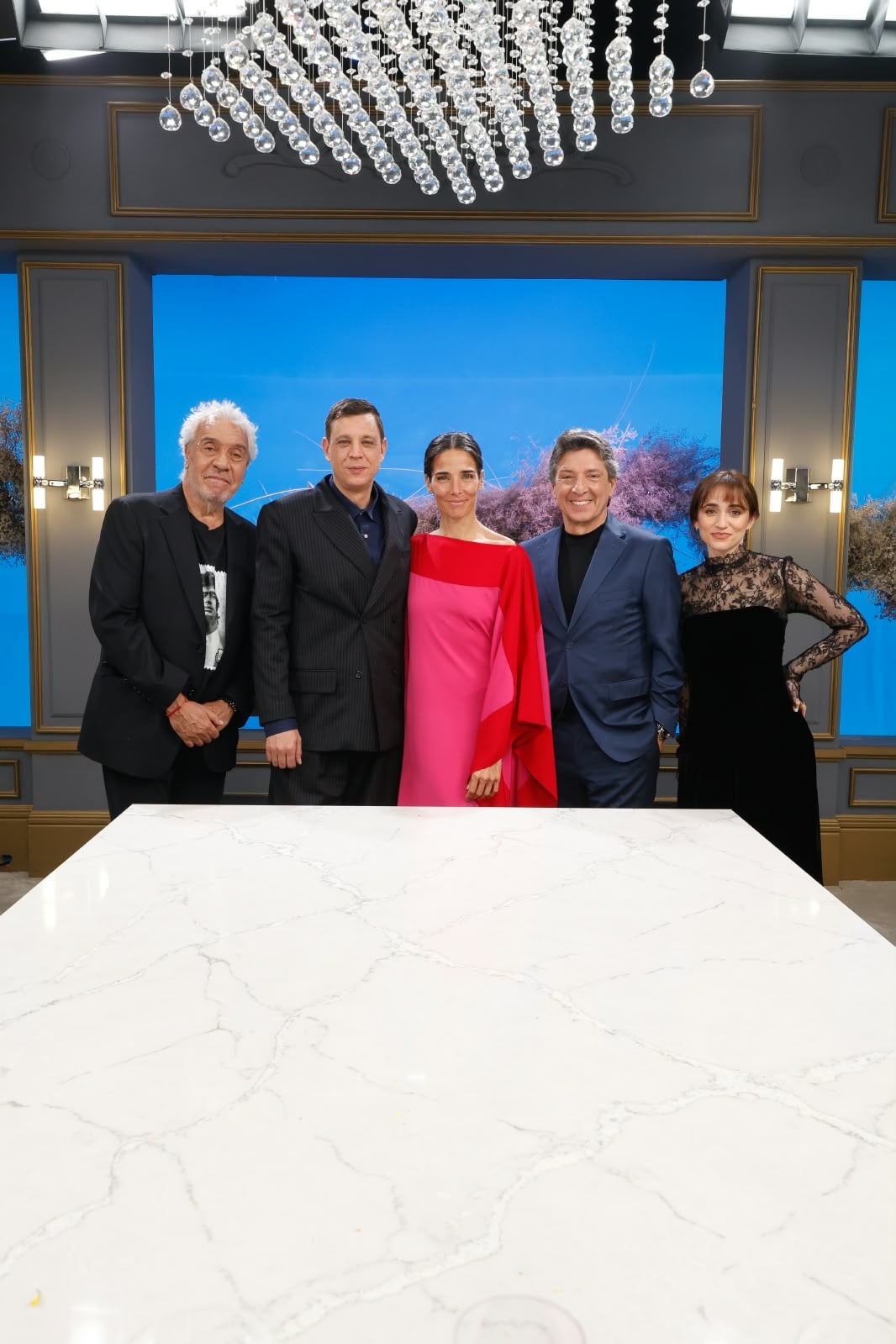 Los invitados para Almorzando con Juana fueron Coco Sily, Ludovico Di Santo, Sergio Gonal y Carolina Kopelioff (Prensa El Trece)