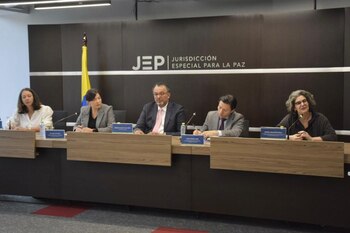 Magistrados de la JEP abrieron