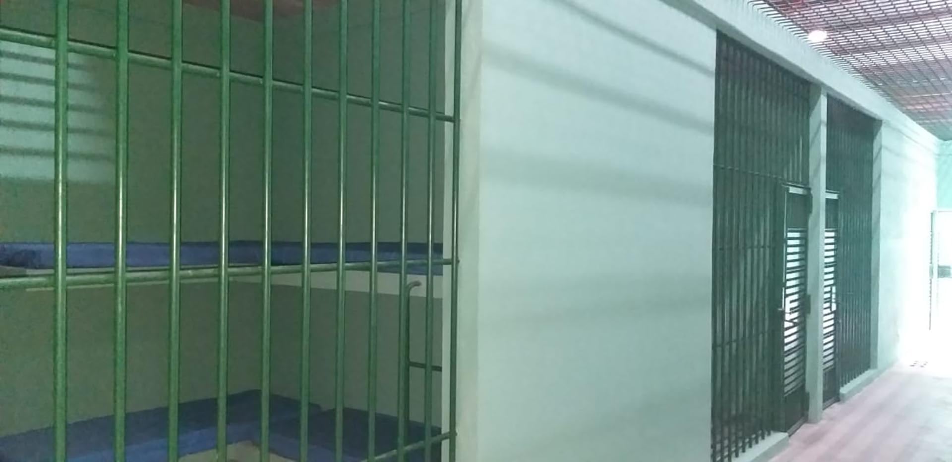 Las acusaciones por terrorismo, narcotráfico, lavado de dinero y pornografía infantil aparecen en los expedientes que traban los trámites migratorios. (Foto 19 Digital)