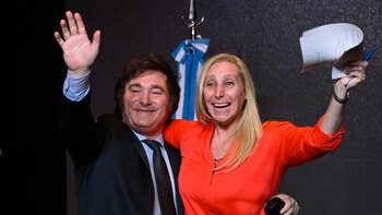 Hermanos. Javier y Karina Milei,