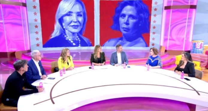 Ágatha Ruiz de la Prada habla sobre Carmen Lomana en Telecinco (MEDIASET)