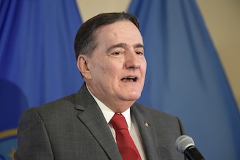 El director de la Organización