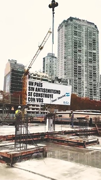 Acción FACA en frentes de edificios en construcción capturas