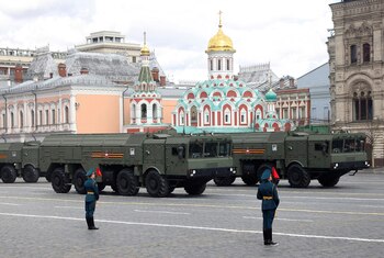 Rusia ensayó “lanzamientos electrónicos” simulados de su sistema de misiles balísticos móviles Iskander, con capacidad nuclear (REUTERS/Maxim Shemetov)