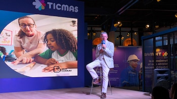 Veveu Arruda en el VII Seminario de Innovación Educativa de Ticmas: “El analfabetismo no es un destino”