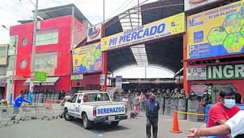 Clausuran "Mi Mercado" porque carece
