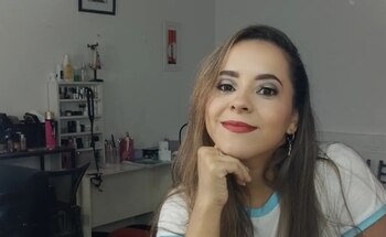 La chica era constantemente acosada