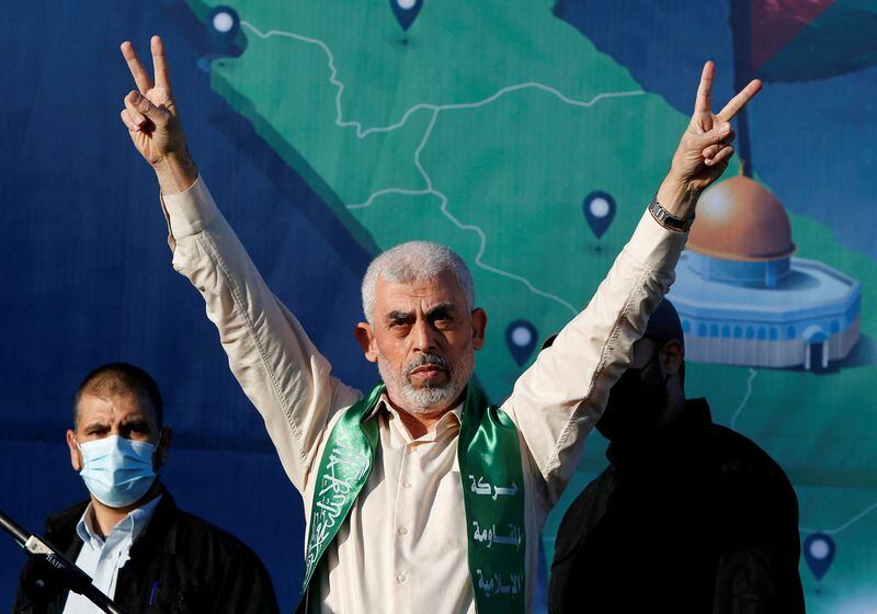 Yahya Sinwar era el jefe de Hamas en Gaza hasta que fue abatido en octubre de 2024 (REUTERS/Mohammed Salem/Archivo)