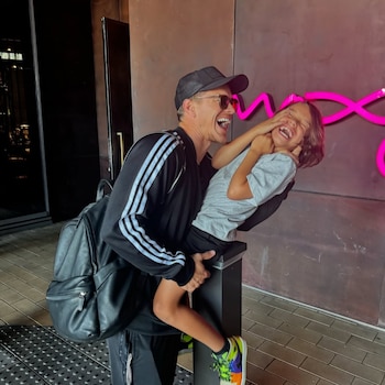 Ryan Dorsey y su hijo protagonizarán una película juntos. (Instagram)