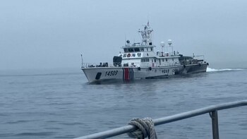 “Retírese inmediatamente”: crece la tensión