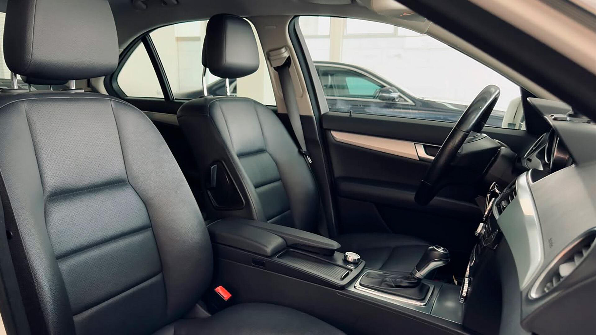 Los autos más caros del mercado, que superan los USD 75.000 seguirán pagando el impuesto al lujo, pero los que están cerca de ese precio podrían bajar más de un 13%