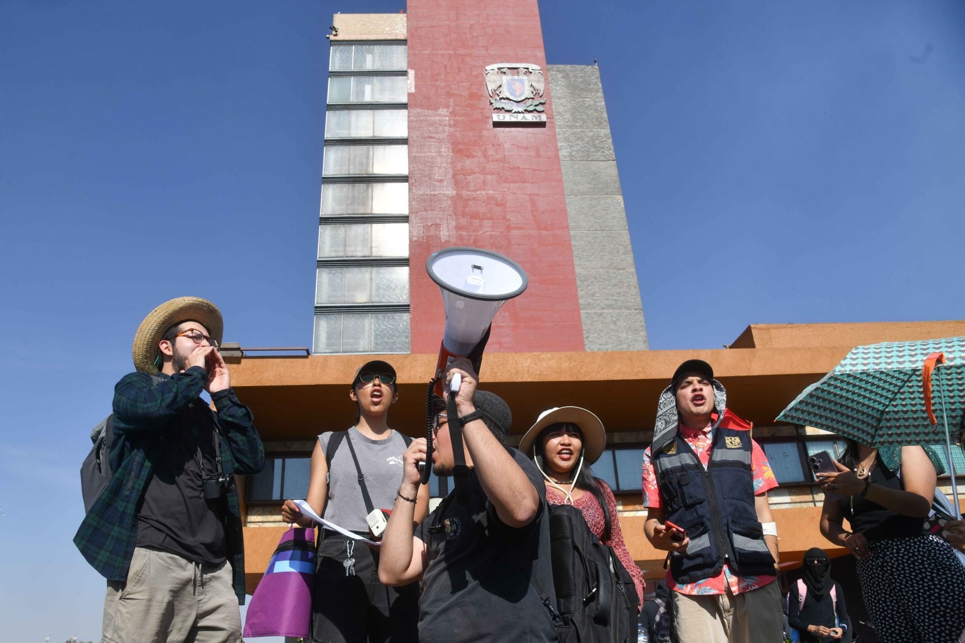EN VIVO | Bloqueos en carreteras, accidentes y manifestaciones hoy 27 de julio: aspirantes de la UNAM bloquean Avenida Delfín Madrigal