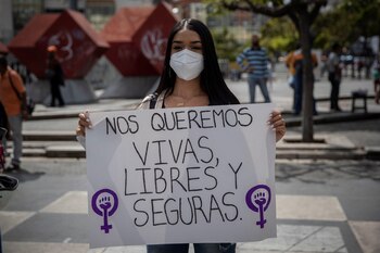 La mitad de las mujeres