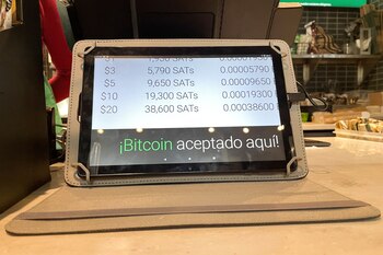 Cartel de un Starbucks en