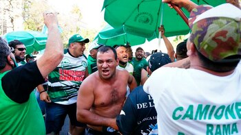 Afiliados del sindicato de Camioneros