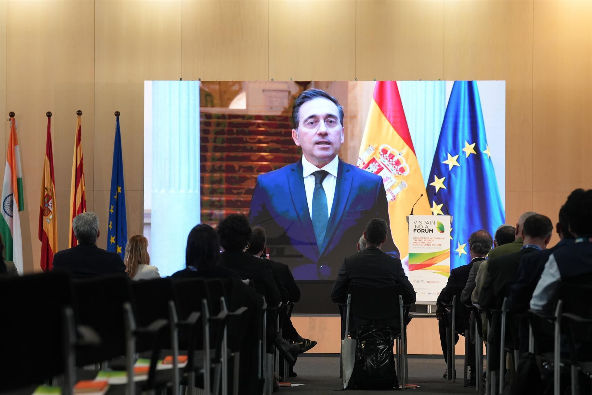 Albares ve India como «socio imprescindible» de España y anuncia visitas diplomáticas en 2026