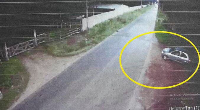 El Suzuki gris utilizado por la banda.