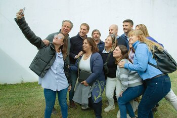 Horacio Rodríguez Larreta junto a