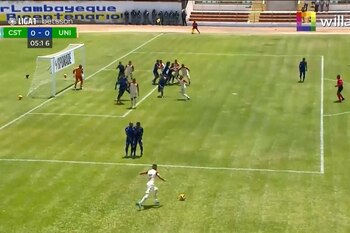 Universitario vs Carlos Stein: Luis