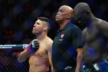 Actualmente, Themba Gorimbo tiene un récord de 4 victorias y 3 derrotas en la UFC (Stephen R. Sylvanie-Imagn Images)