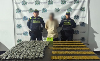 La Policía Metropolitana de Medellín capturó a 132 personas y decomisó armas, drogas y mercancía ilegal durante la Semana Santa 2026 - crédito @PoliciaMedellin / X