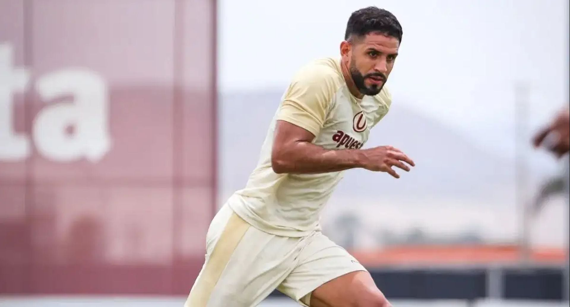 Matías Di Benedetto no se recuperó a tiempo y quedará fuera de la convocatoria de Fabián Bustos para el duelo del domingo ante Alianza Atlético por la fecha 12 del Torneo Clausura de la Liga 1 2026. (Universitario de Deportes)