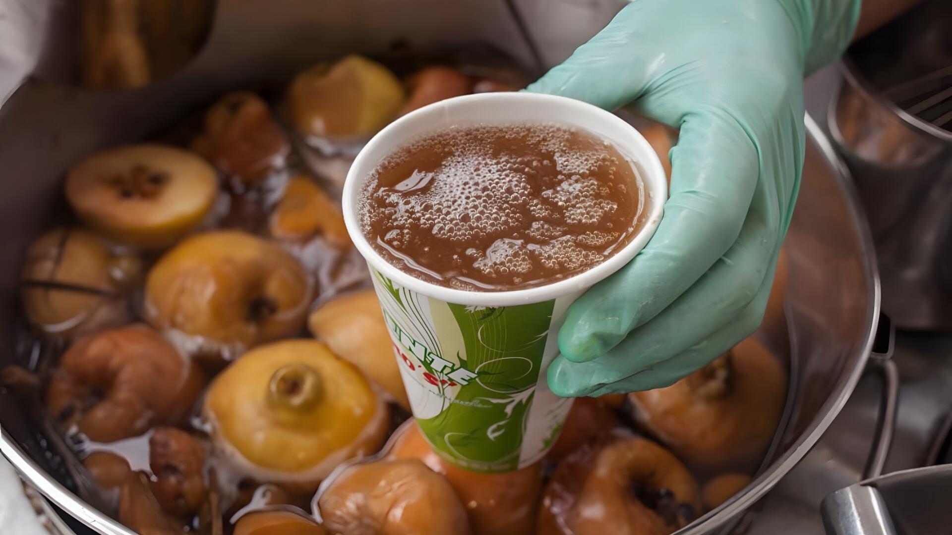 El emoliente tiene propiedades diuréticas, digestivas y antiinflamatorias (Flickr)