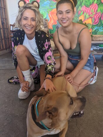 Evento solidario de Victoria Vanucci - perros