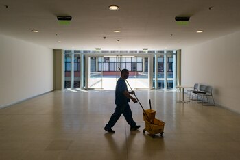 El edificio está interconectado con