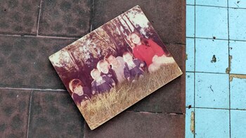 Silvia Fregueiro (derecha) junto a