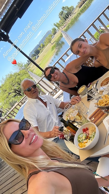 Feliz encuentro familiar en Punta