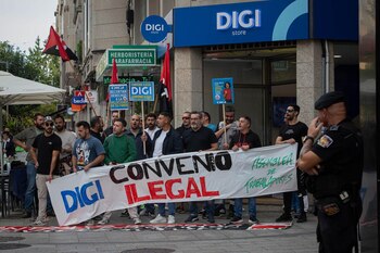 Concentración de trabajadores y sindicalistas