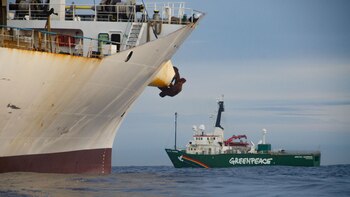 El Arctic Sunrise, el barco