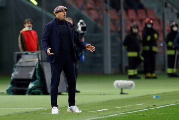 El entrenador del Bolonia, Sinisa