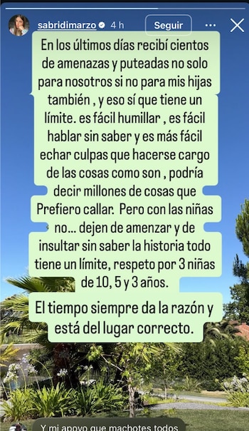 La esposa de Ángel Correa pidió respeto por sus hijas de 10, 5 y 3 años, lanzando el mensaje directo: “Con las niñas no”. (Instagram/@sabridimarzo)