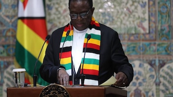 El Gobierno de Zimbabue aprueba