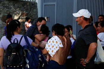 Un migrante salvadoreño, que fue