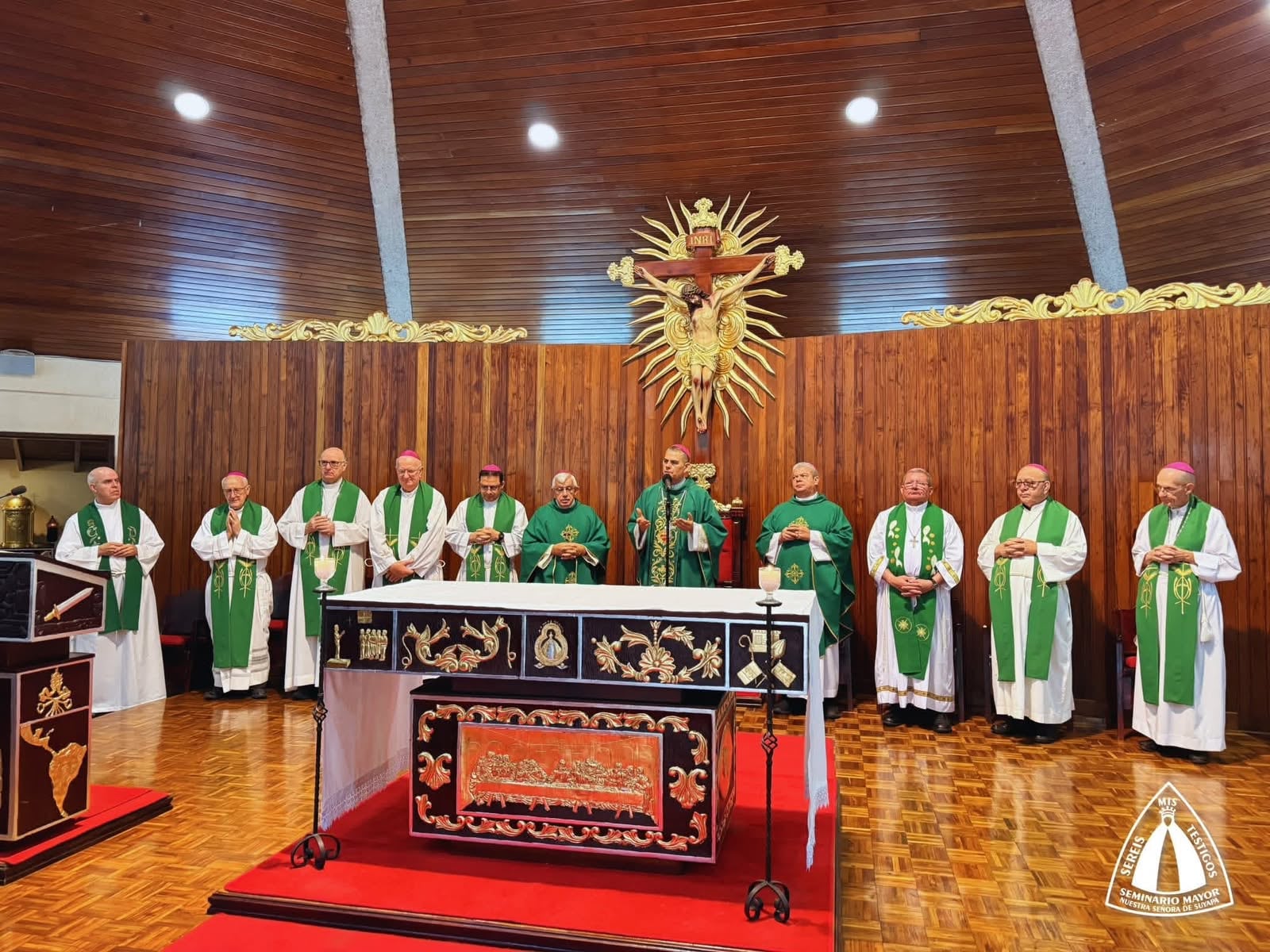 La Conferencia Episcopal de Honduras convoca a orar por la salud del papa León XIV.