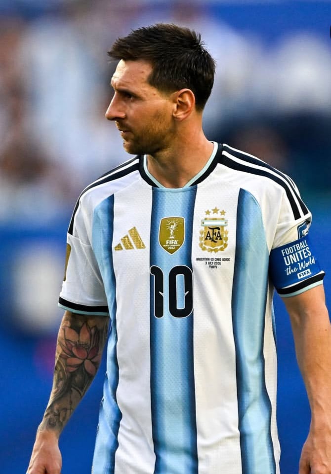Una de las imágenes de Messi que obtuvo el fotógrafo uzbeko en Argentina-Cabo Verde