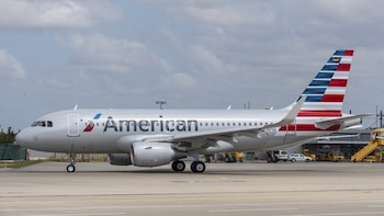 American Airlines planea reanudar el