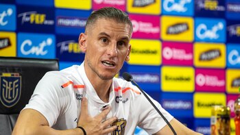 Beccacece le pide a los