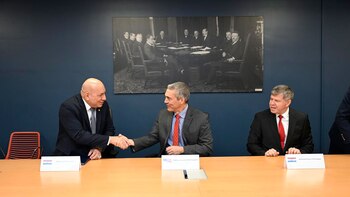 La firma del acuerdo de