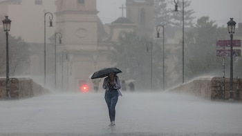 Lluvias intensas, fuerte viento y granizo grande: la Aemet advierte de que el temporal podría provocar inundaciones y riadas en Cataluña y la Comunidad Valenciana