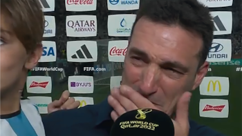 Scaloni llorando - Argentina campeon