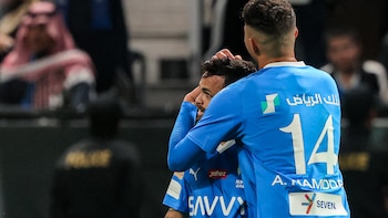 Michael recibe el abrazo de